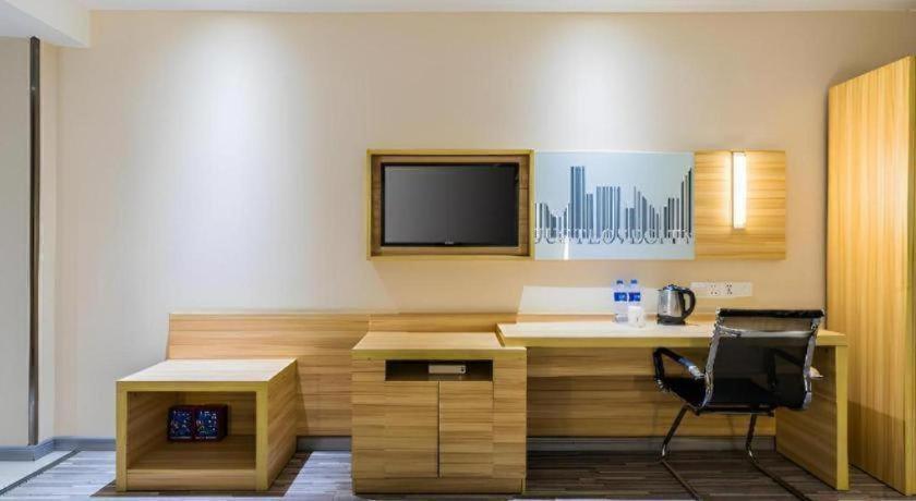 City Comfort Inn Maoming Gaozhou Nanguan Road Yingzhou Park Exterior foto